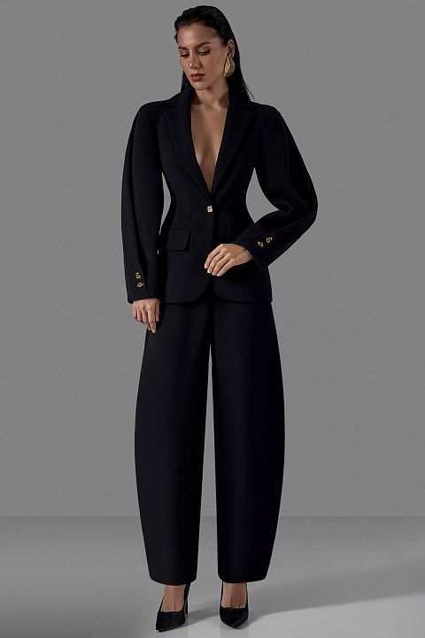 Брюки-бананы классические