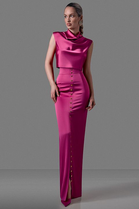 Прямая юбка макси с разрезом и золотистой линией пуговиц