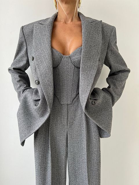 Жакет двубортный с рисунком «ёлочка»