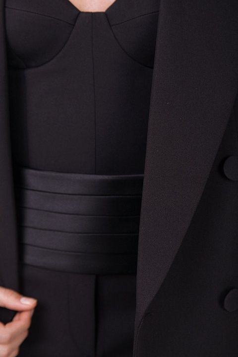 Wide satin belt