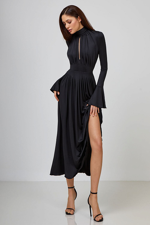 Платье годе с лентами