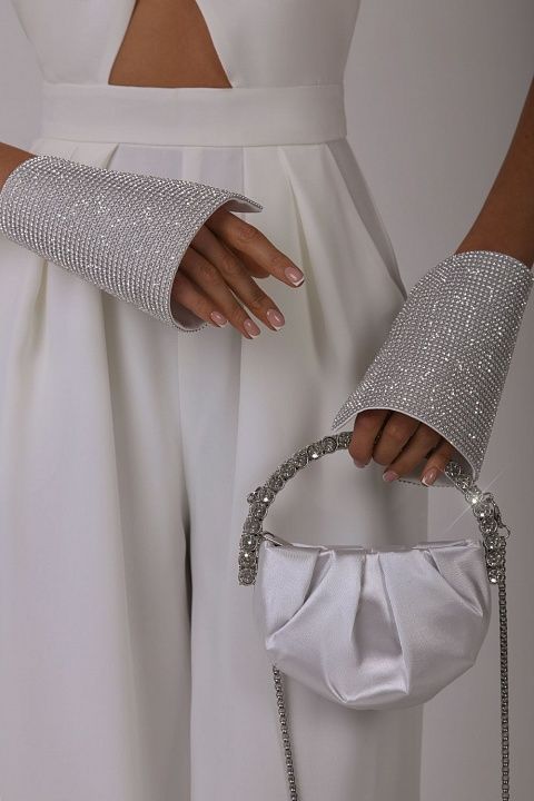Evening handbag with crystals