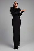 Dress with a boa at the neck
