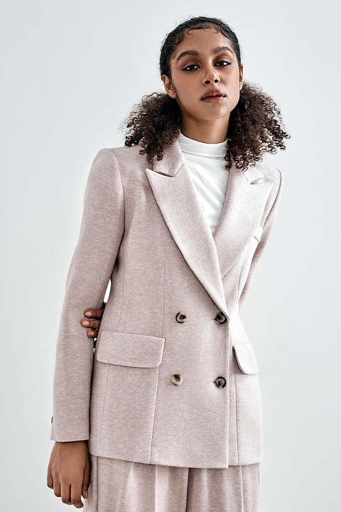 Жакет из вязаного полотна